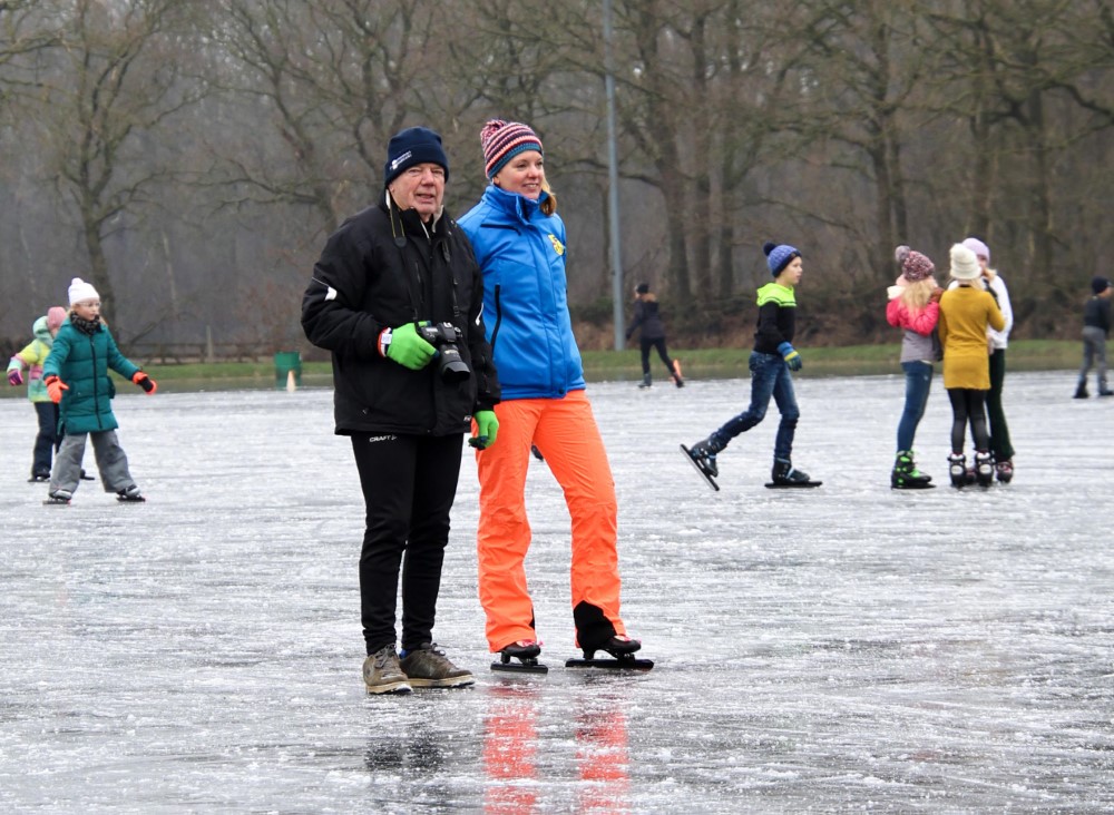 240111 SintNyk ijsbaan schaatsplezier c YvonneBijma 39  1000